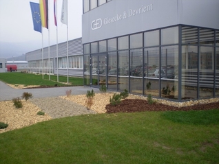 Giesecke&Devrient Nitra – výrobná hala s administratívou, novostavba